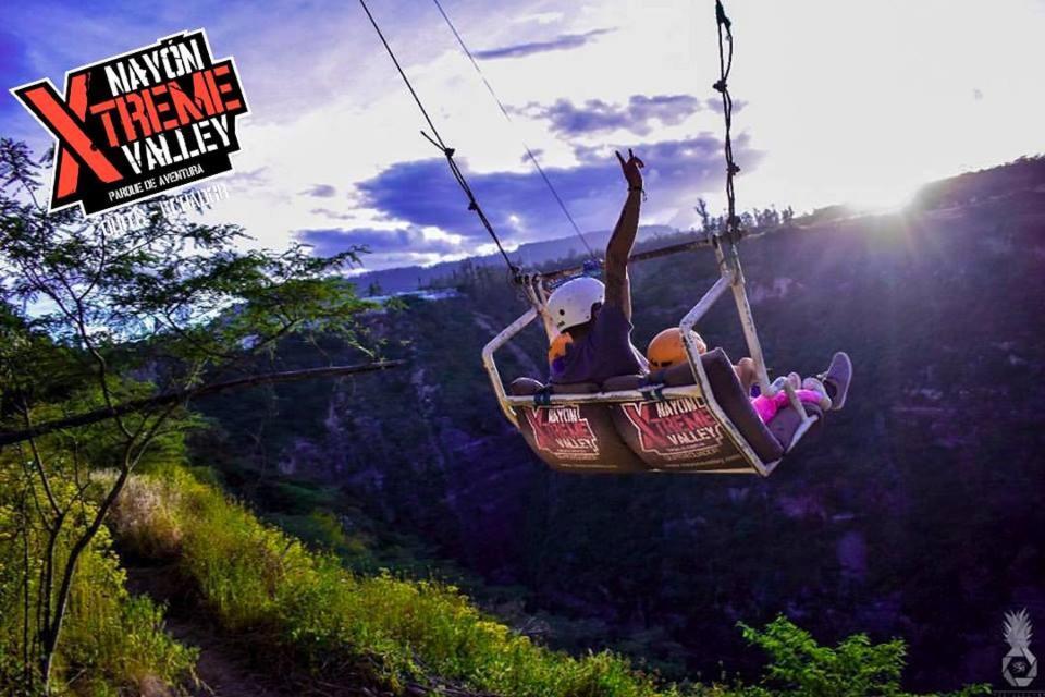 Отель Nayon Xtreme Valley Кито Экстерьер фото