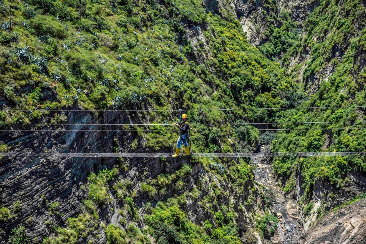 Отель Nayon Xtreme Valley Кито Экстерьер фото